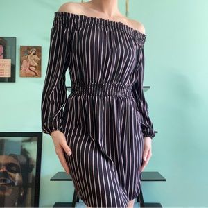 Dynamite off-the-shoulder Striped Dress